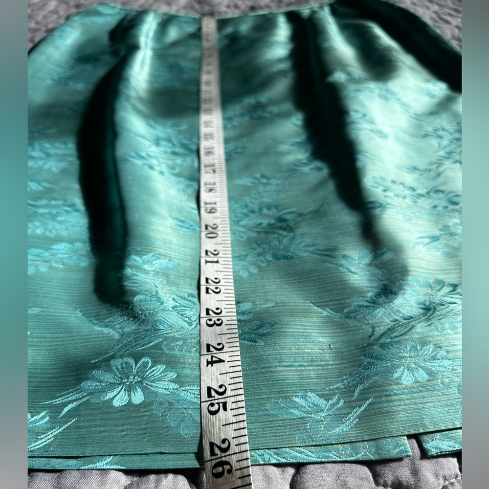 TA Travis Eyers 100% silk Floral Blazer and Skirt Set - Picture 12 of 13